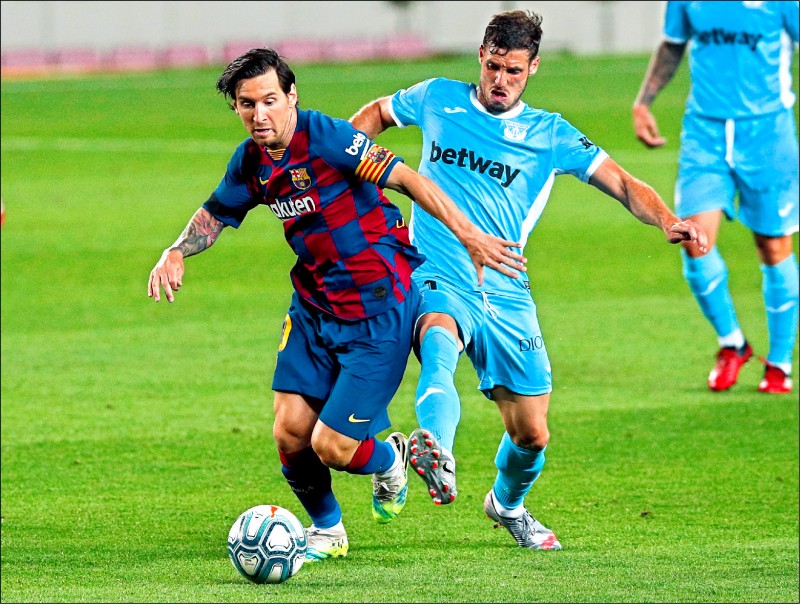 爱德华兹44分创赛季得分新高，单节19分+准绝平拯救球队